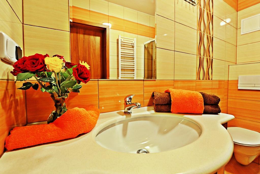 Pasja Bed and Breakfast Świeradów-Zdrój Rum bild